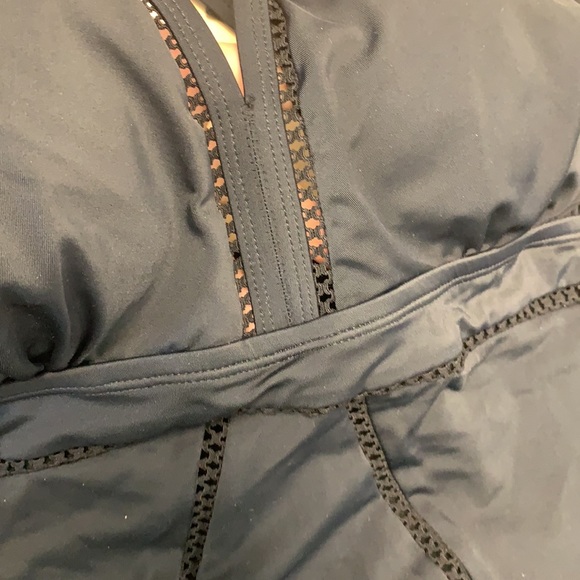 Time and Tru one piece black swimsuit sz 2X - Picture 2 of 6